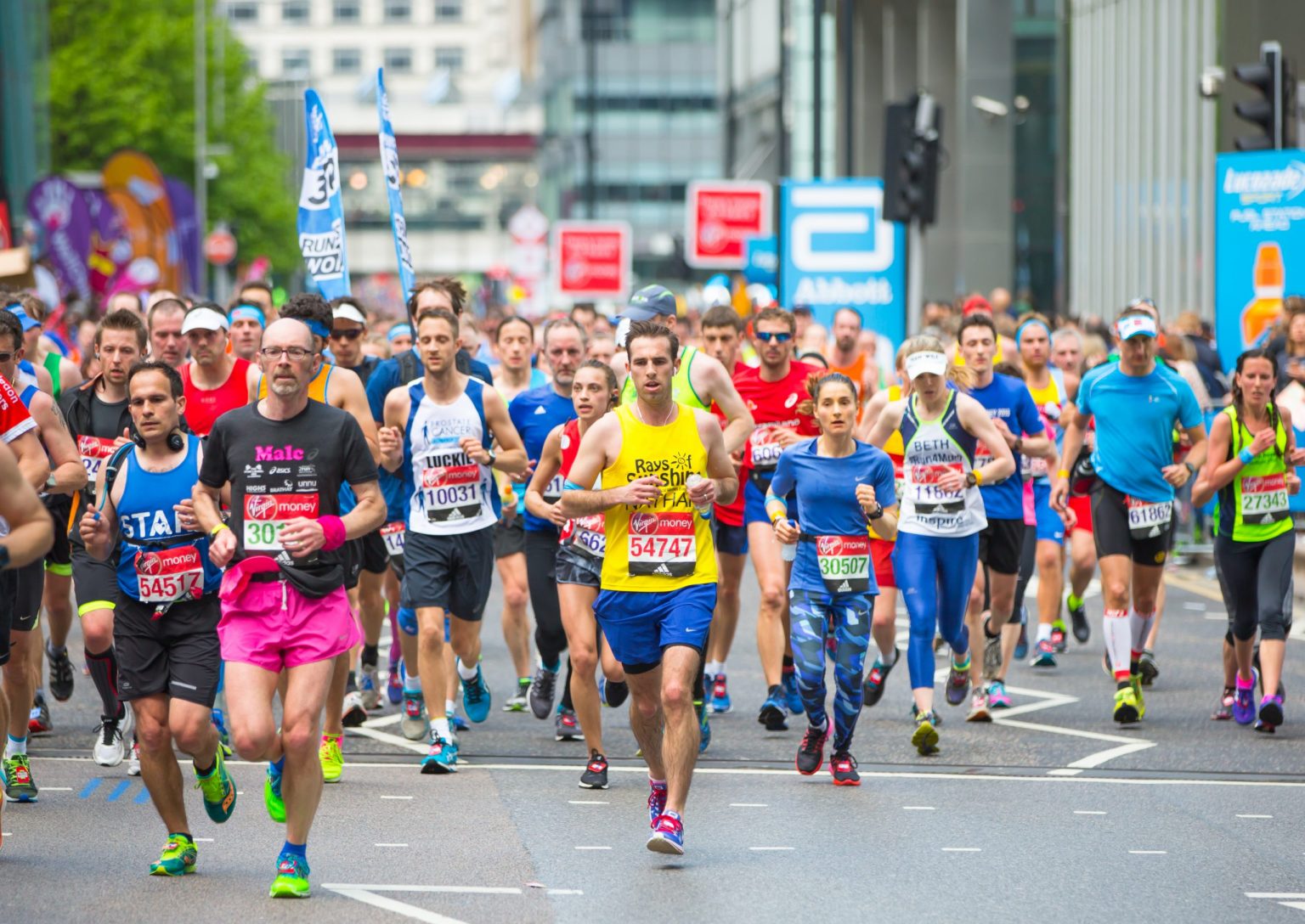 marathonrunners.shutterstock 779962132 scaled 1