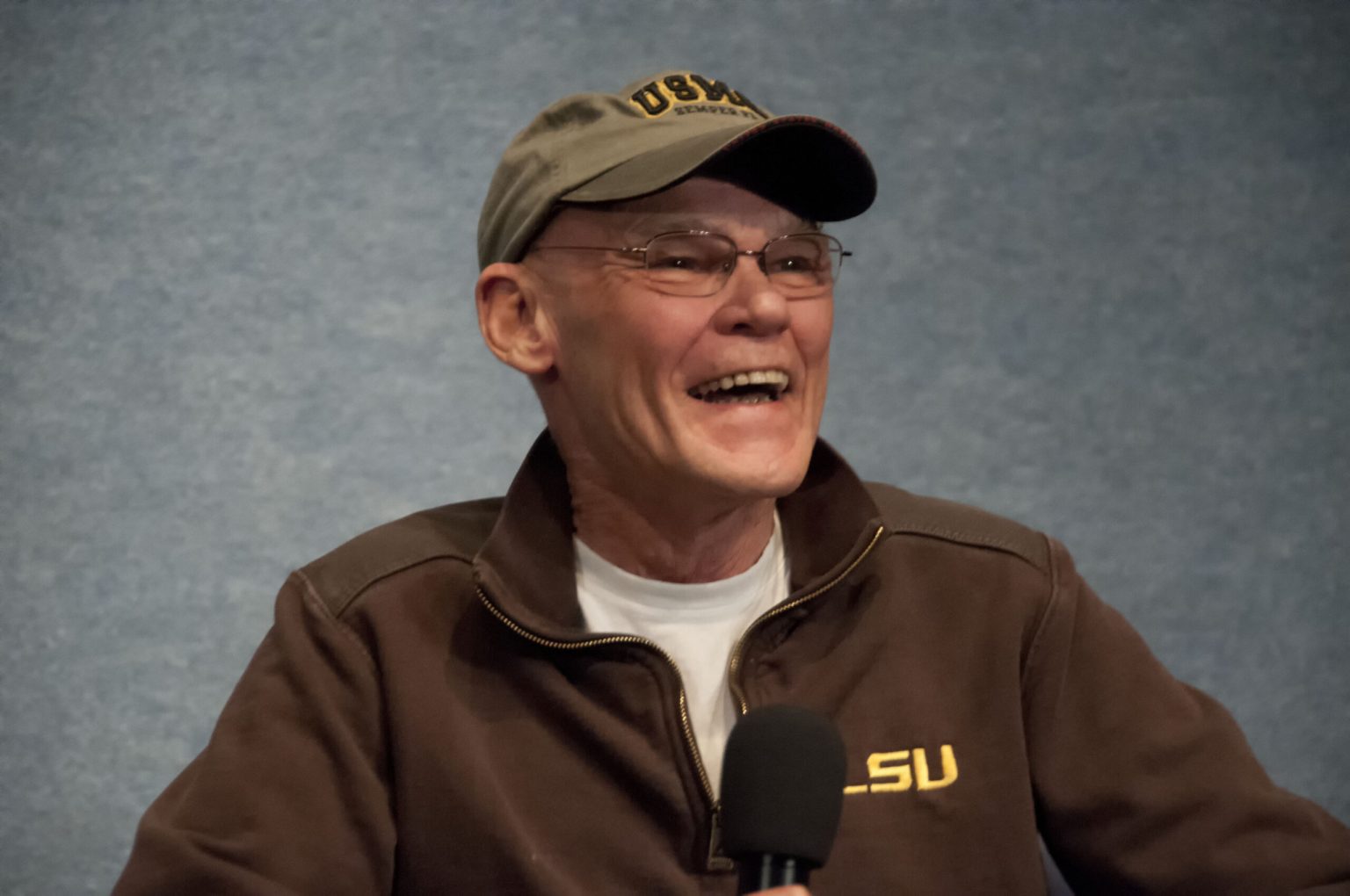 shutterstock 171951740.carville scaled 1