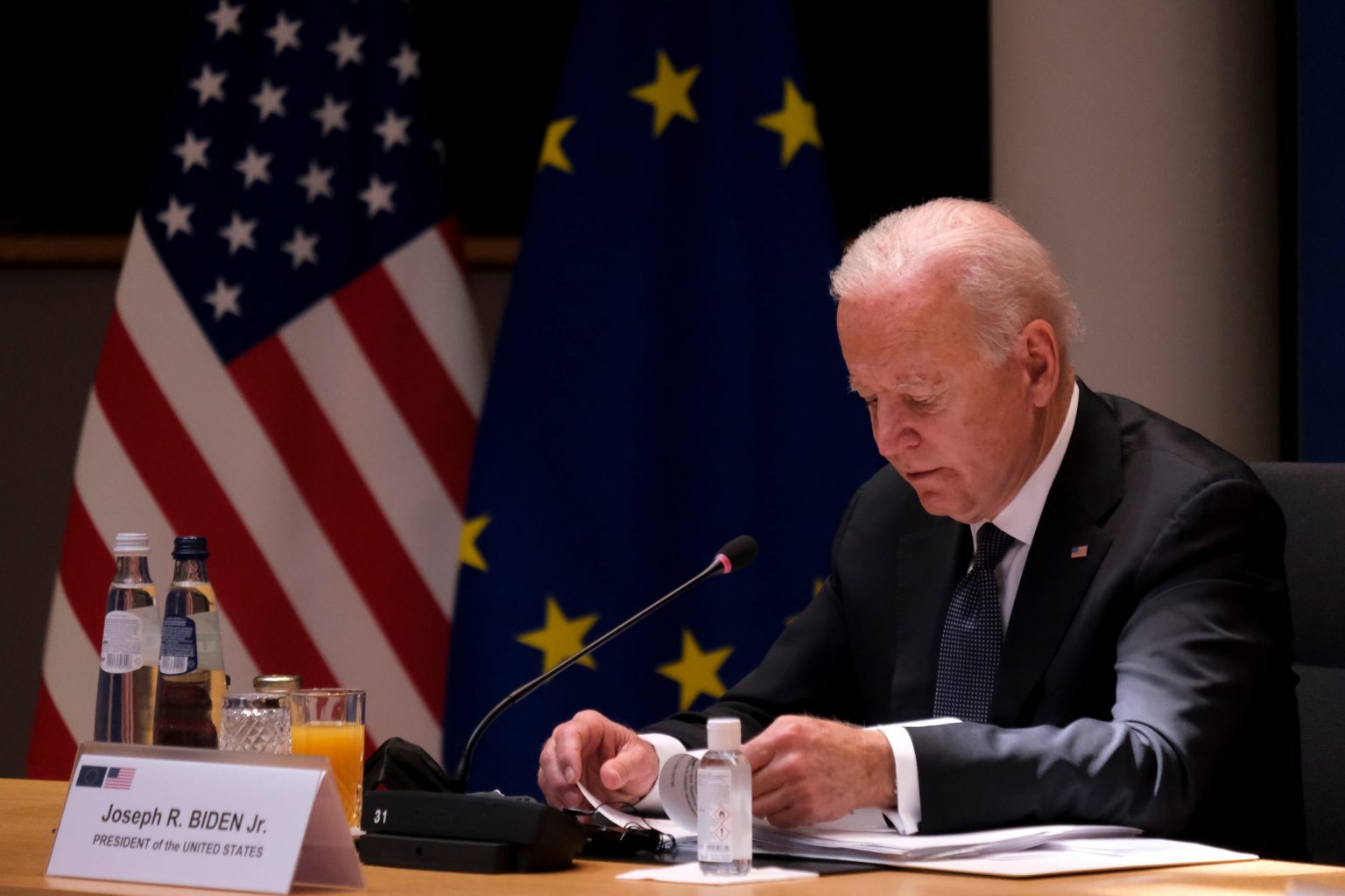 shutterstock 2009539304.biden scaled 1