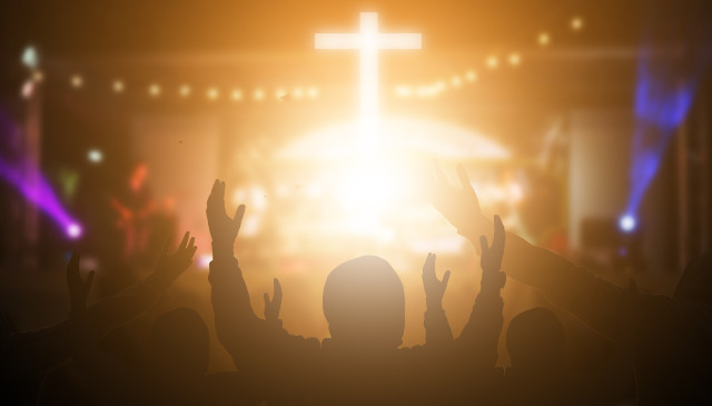 worshipservice.shutterstock 1043168719