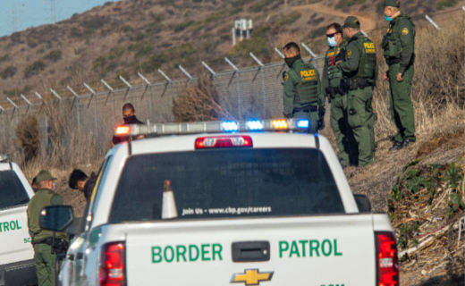 Shutterstock 1900868446 borderpatrol