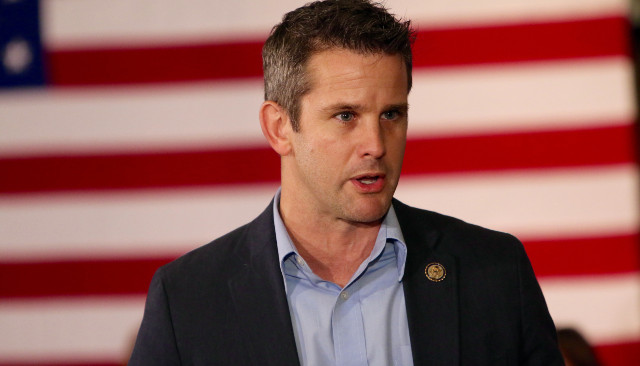 kinzinger.shutterstock 381918721