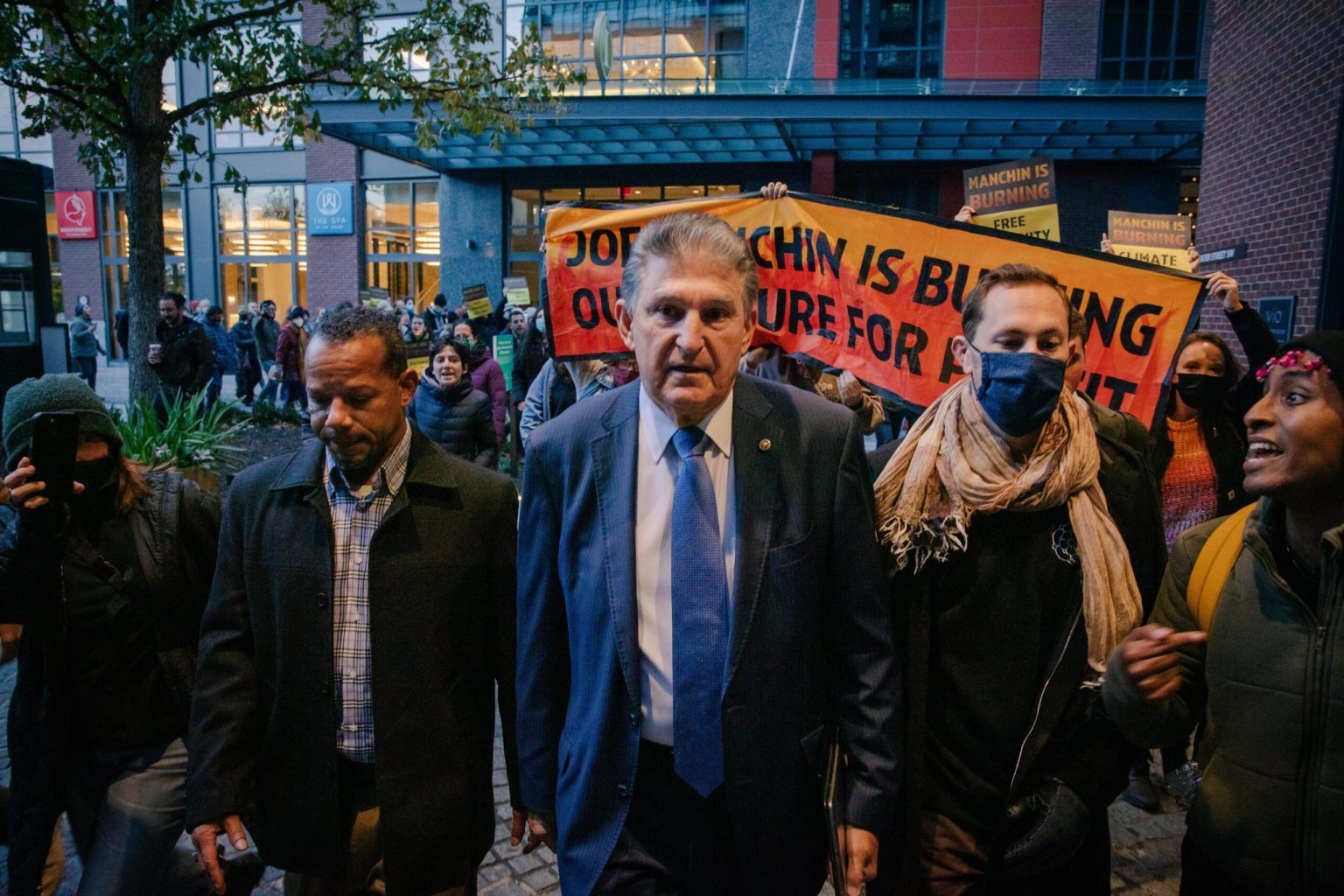 manchin.shutterstock 2071860959 scaled 2