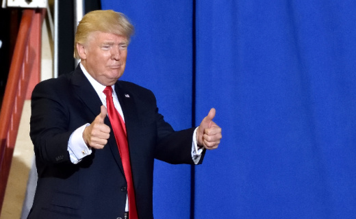 Shutterstock 1087344797 trump