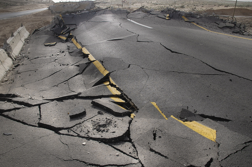 earthquake.shutterstock 139550174