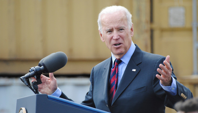 joebidengoof.shutterstock 2166335355