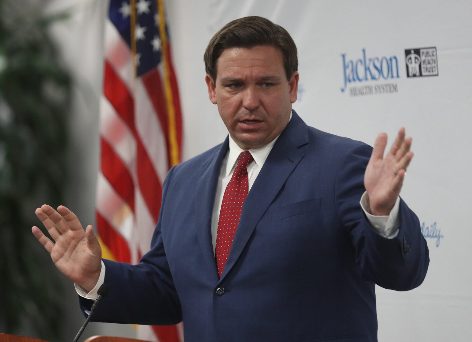 desantis joe raele getty scaled 1