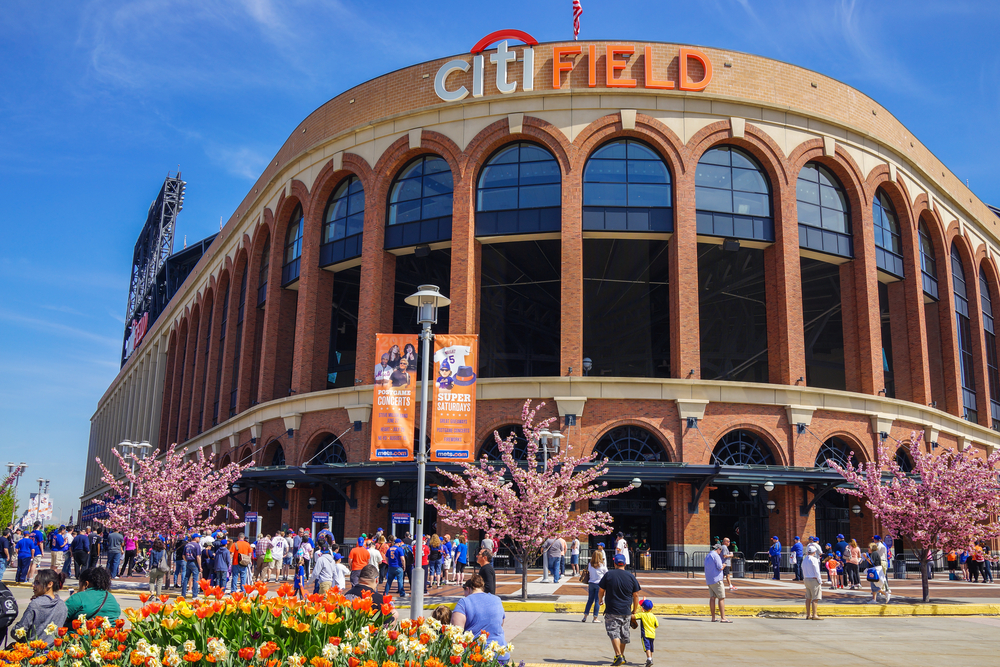 mets.shutterstock 414442126